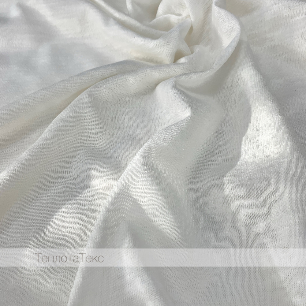 белый теплый